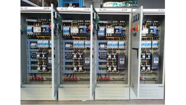 低壓配電柜組裝需要專業工人嗎？廠家是否提供相關服務？