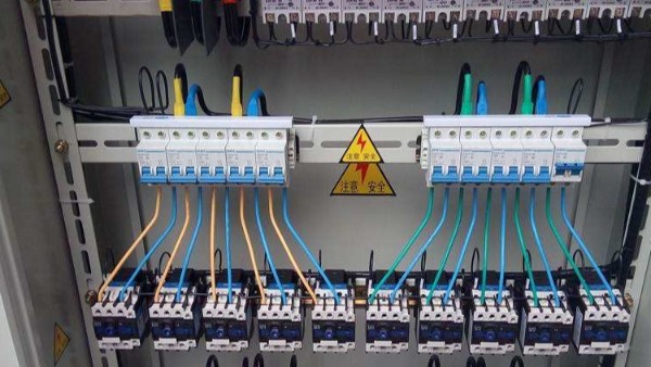 低壓配電開關柜【千亞電氣】